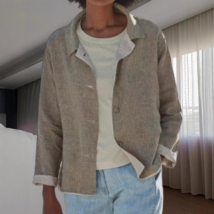 Ladies lightweight and casual cotton jacket with buttoned details Lune London