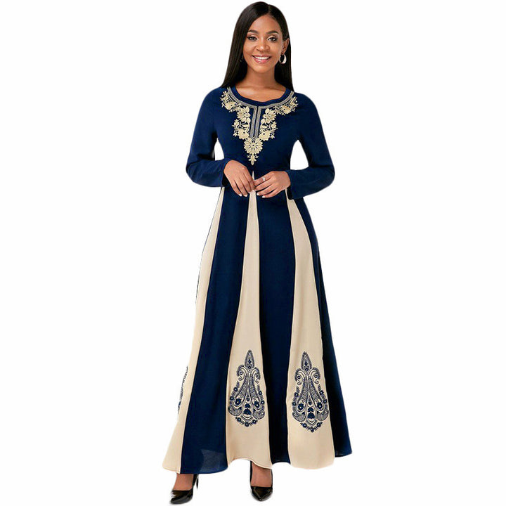Elegant maxi dress for women with an elaborate embroidered pattern Lune London