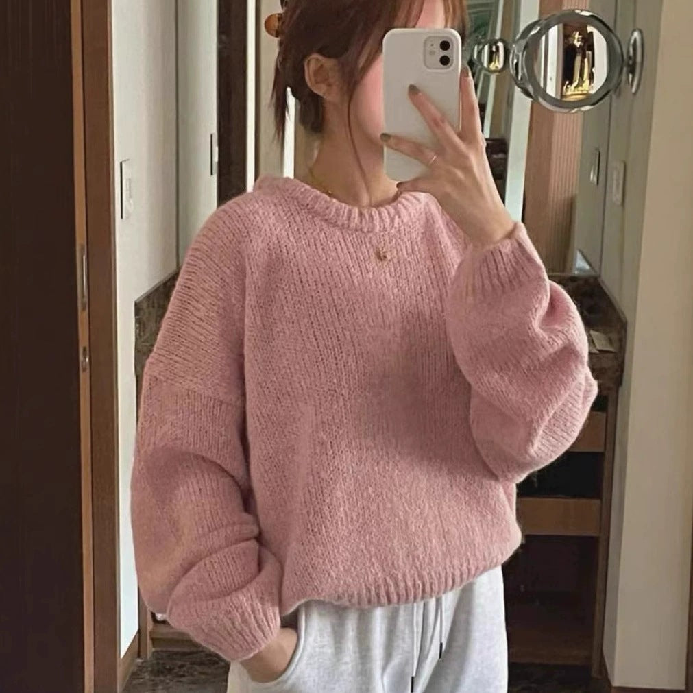 Comfortable and oversized women's sweater Lune London