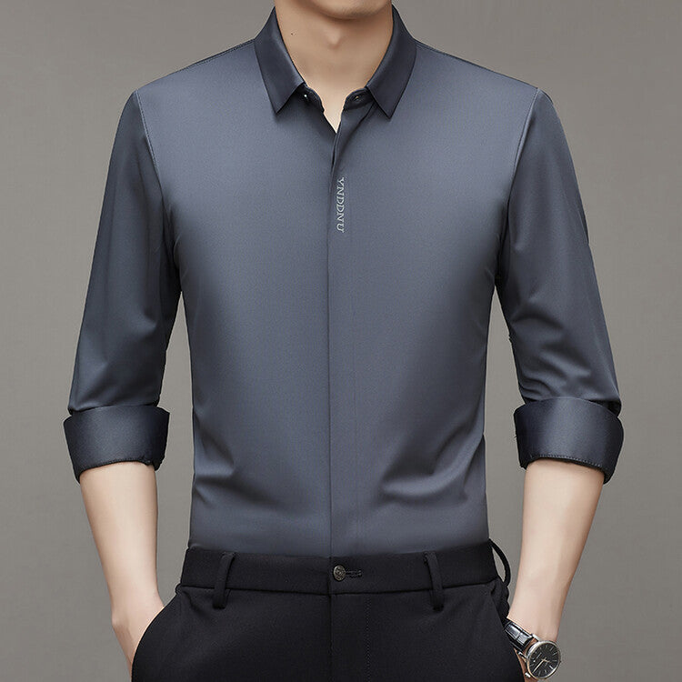 Trendy long-sleeve shirt for men with innovative moisture management Lune London