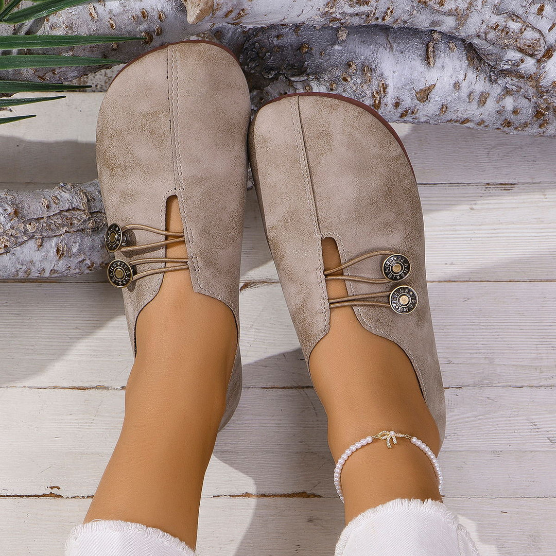 Classic Ladies Chic Sandals and Style