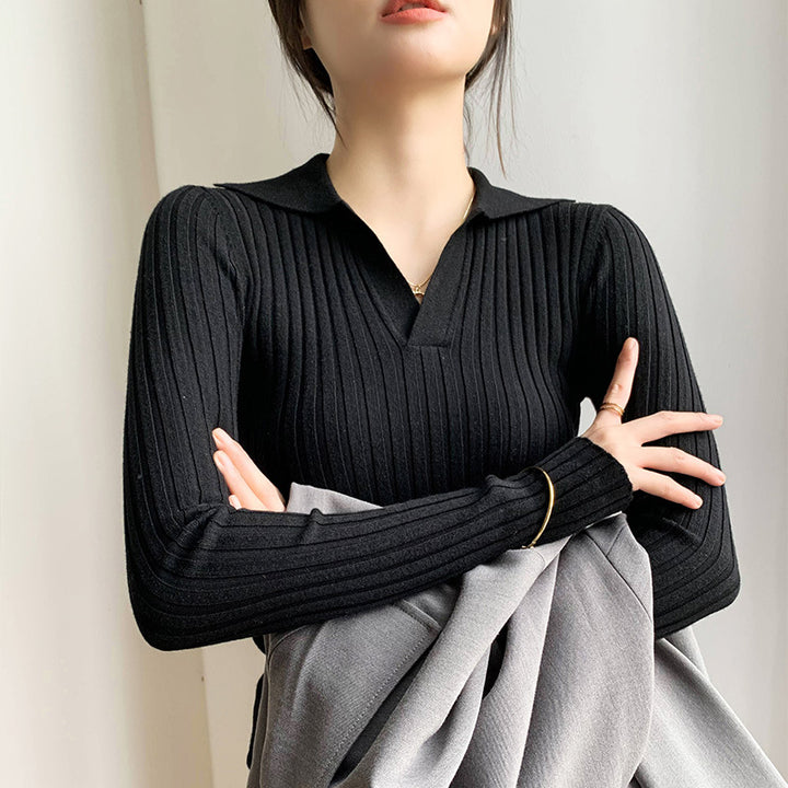 Ribbed knit sweater for women with V-neck and neckline Lune London