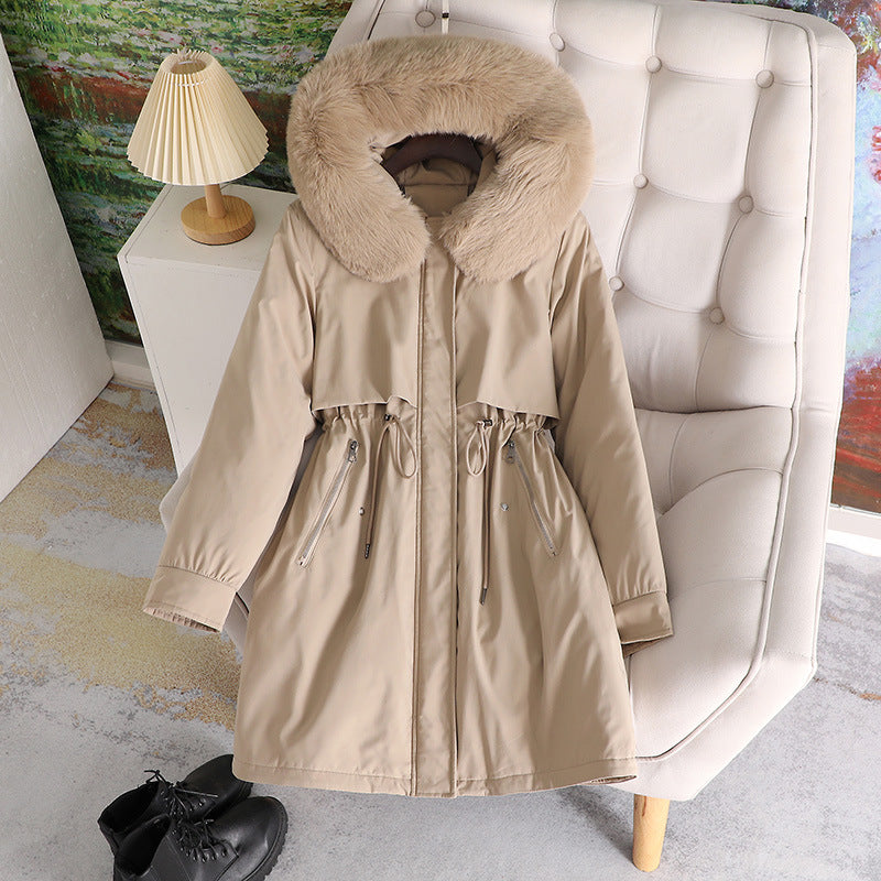 Ladies elegant winter coat with removable faux fur collar and adjustable drawstring at the waist Lune London