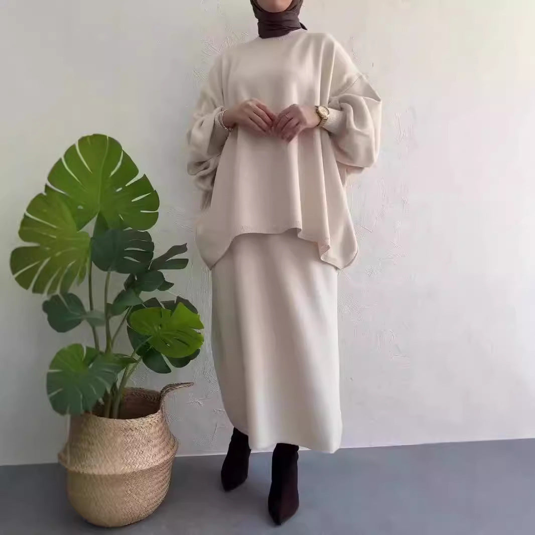 Women's Oversized Sweatshirt with Stylish Chic Midi Skirt