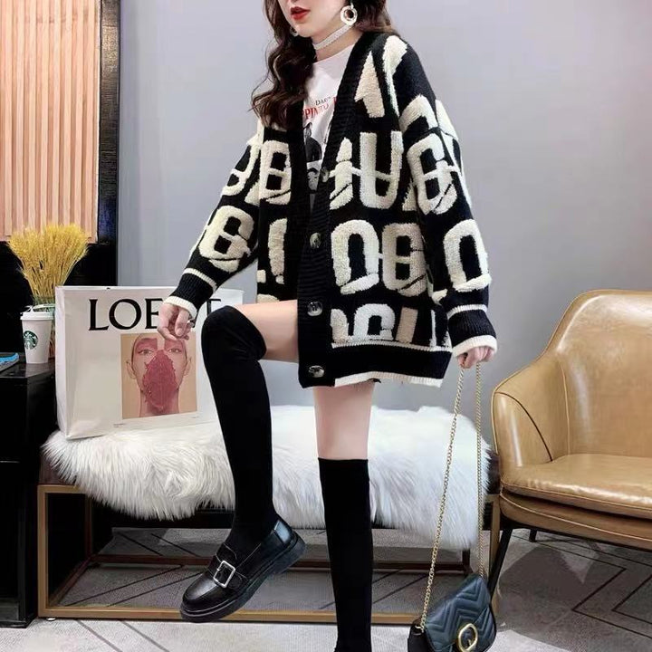 Ladies elegant knitted cardigan in oversized look Lune London
