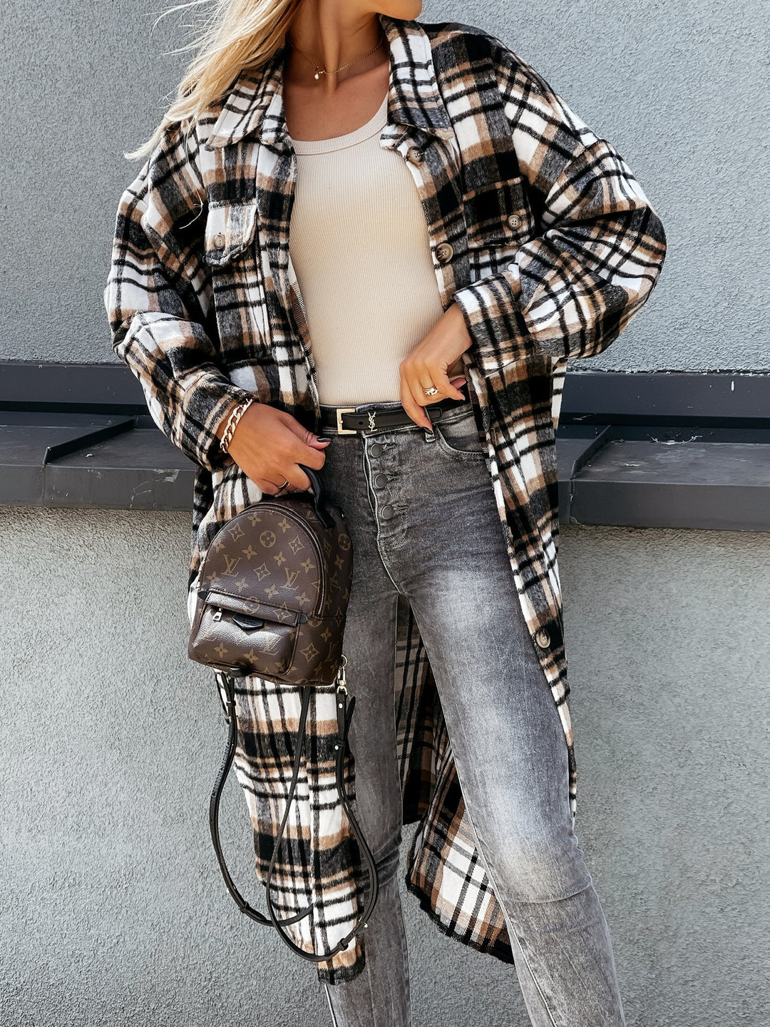 Women's clothing casual checkered shirt with asymmetric cut and pockets Lune London