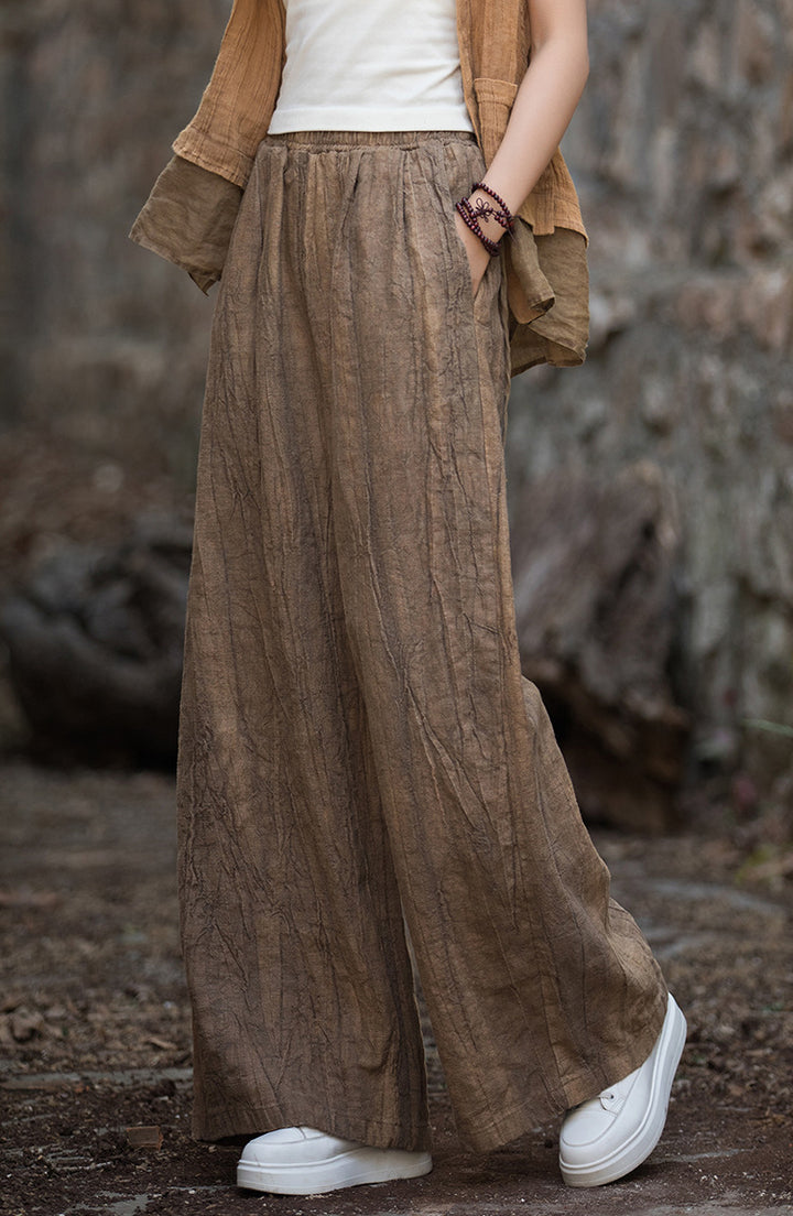 Loose linen pants for ladies with an elegant texture Lune London