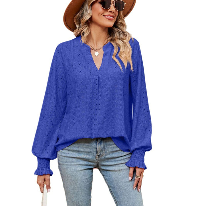 Women's blouse with lace pattern and elegant cut Lune London