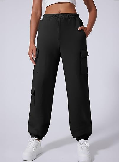 Cargo pants for ladies with elastic waist and practical side pockets Lune London