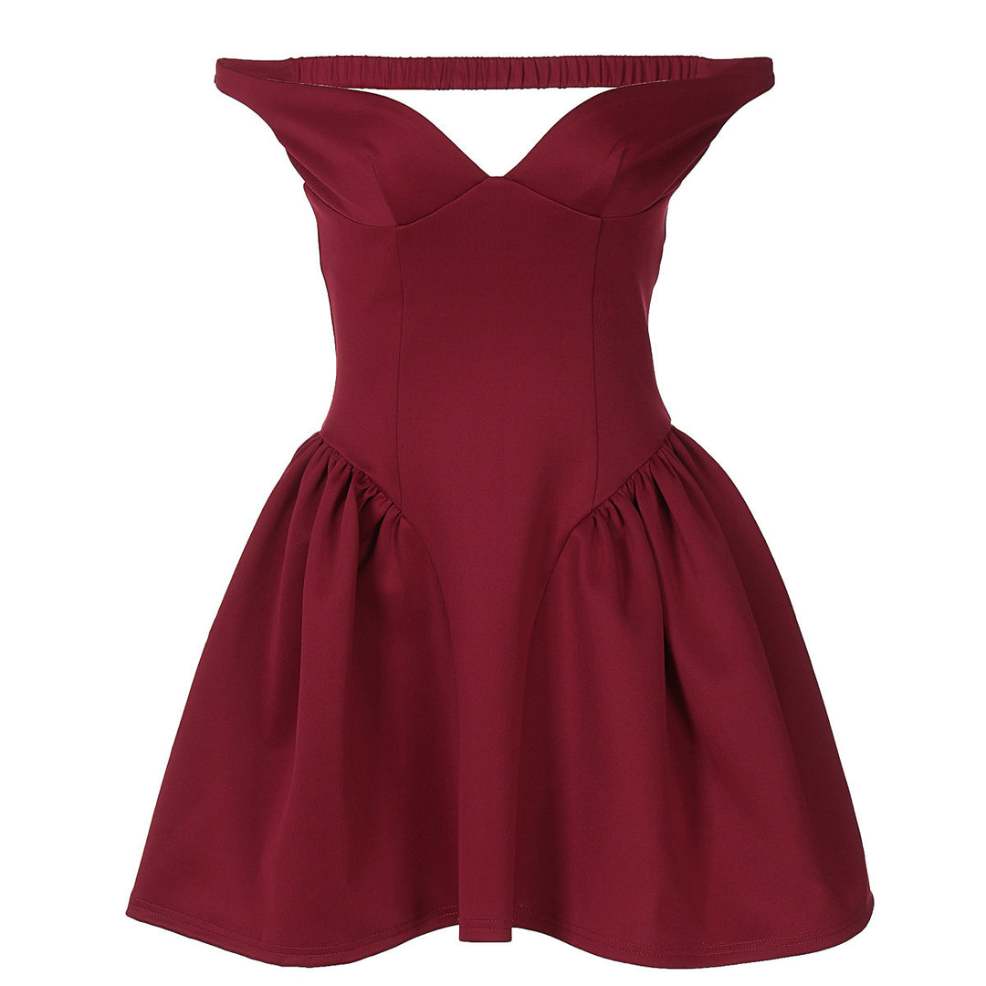 Off-shoulder cocktail dress for women with ruffle details and a fitted cut Lune London