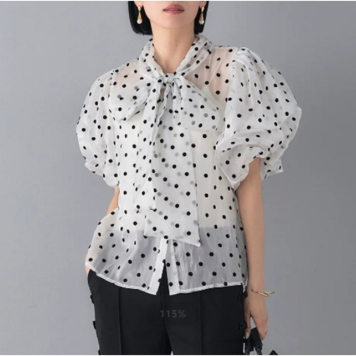 Elegant blouse for women with polka dots and puff sleeves Lune London
