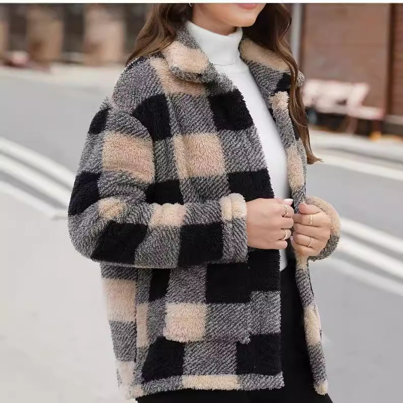 Lune London Women's Tartan Pattern Fleece Jacket