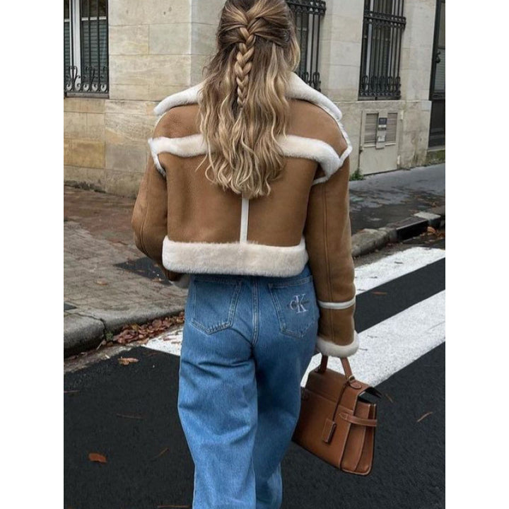 Short leather jacket for women with faux fur trim Lune London