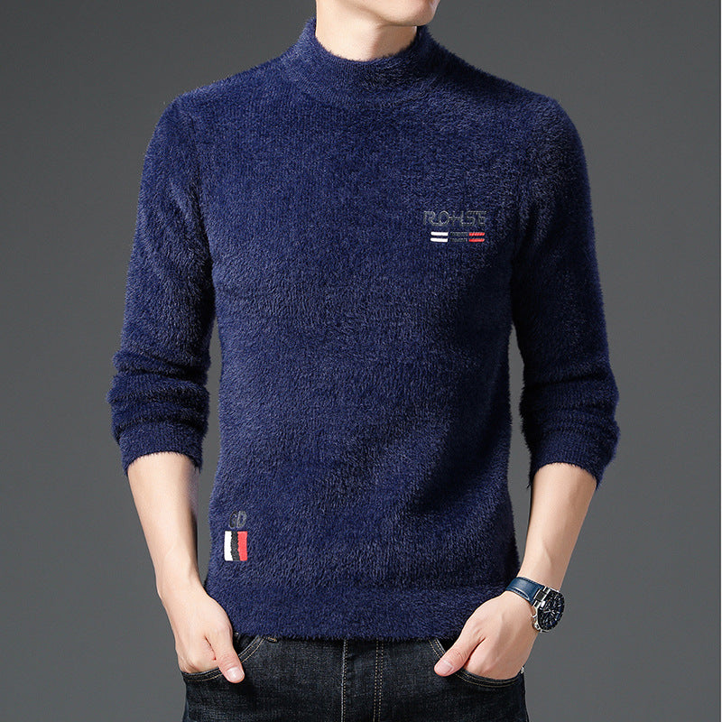 Trendy men's sweater with high collar and soft material Lune London