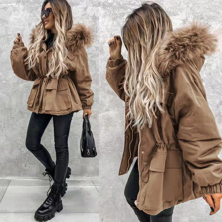 Urban winter coat for women with removable faux fur collar and practical pockets Lune London