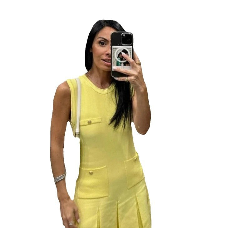 Short sleeve button dress for ladies with patch pockets Lune London