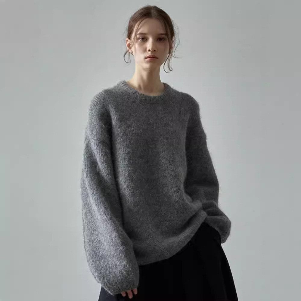 Chunky knit sweater for women with oversized sleeves and a relaxed fit Lune London