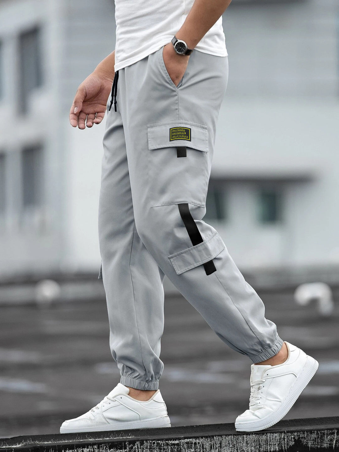 Casual cargo pants for men with adjustable waist and practical zip pockets Lune London