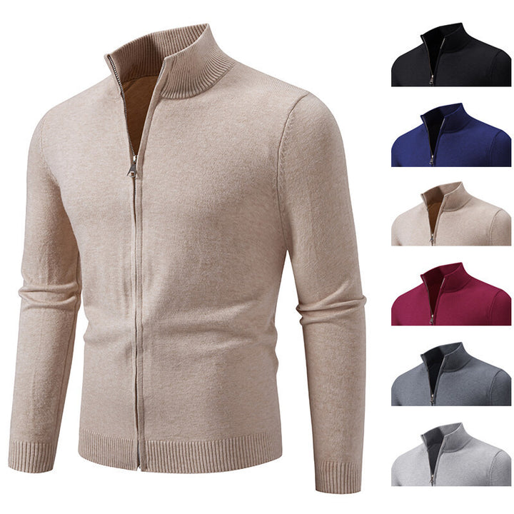 Men's knitted jacket with modern high collar and functional zipper Chic und Stil