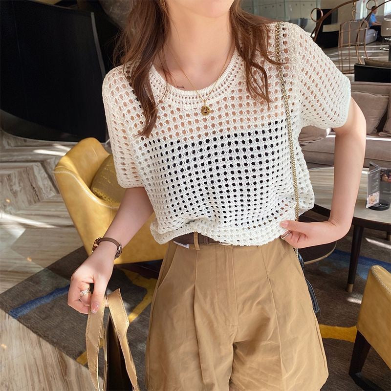 Ladies Textured Open Knit Top with Short Sleeves Lune London