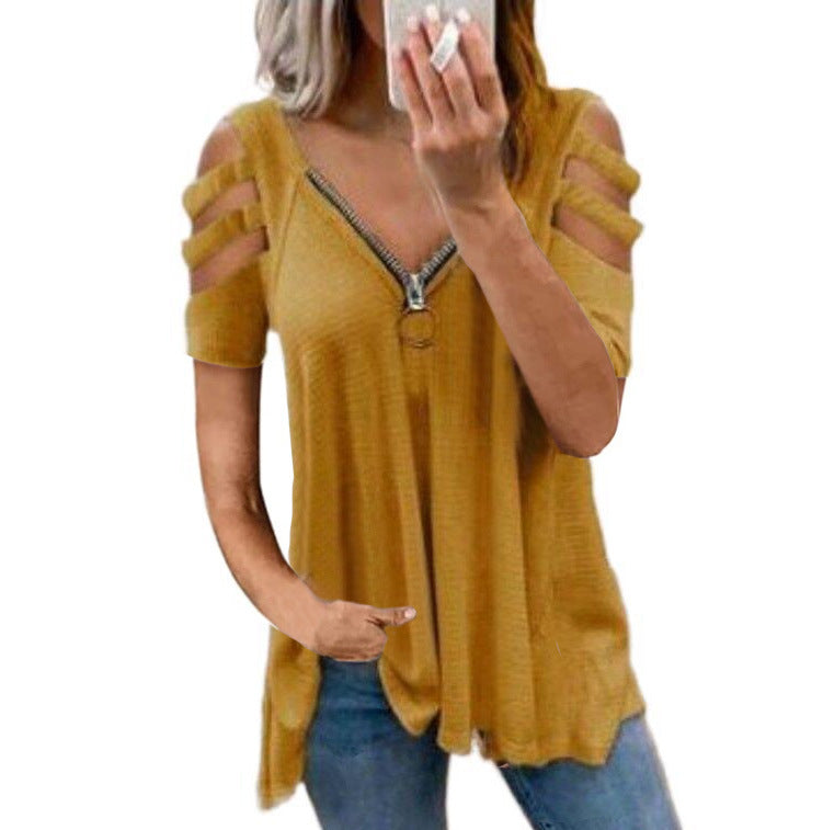 Ladies knit sweater with trendy cut-out sleeves Lune London