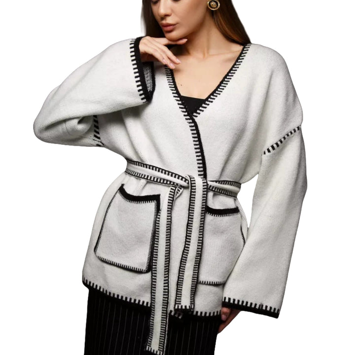 Knitted jacket for women with large lapels and practical pockets Lune London