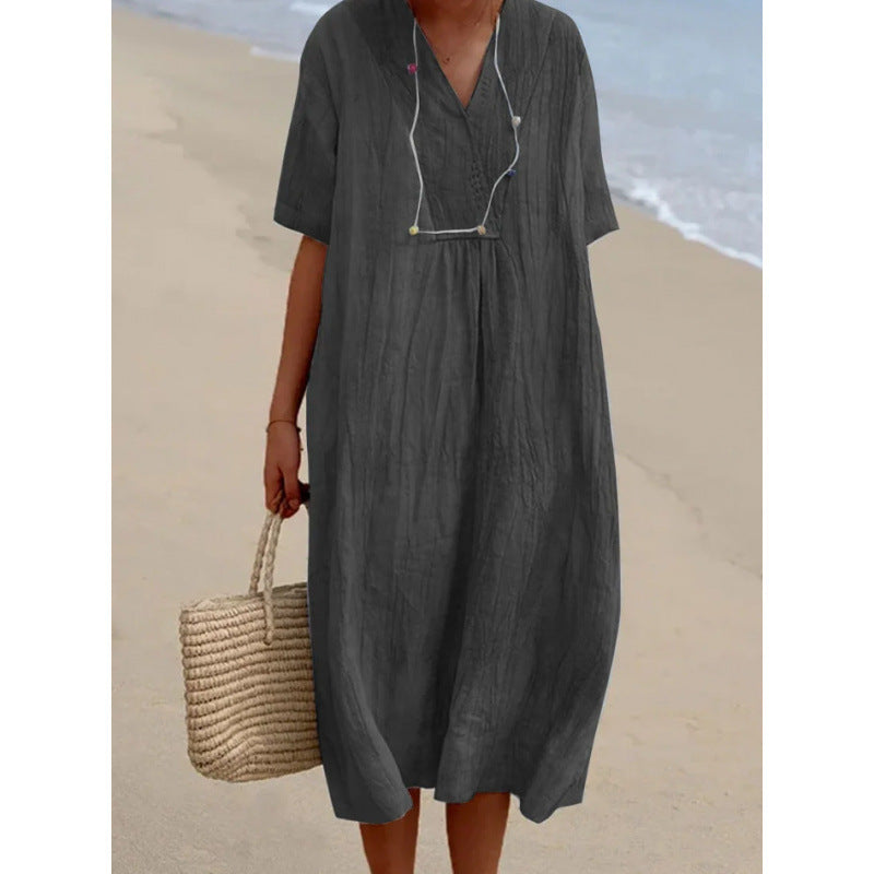 Casual midi dress for ladies with V-neck and loose fit Lune London