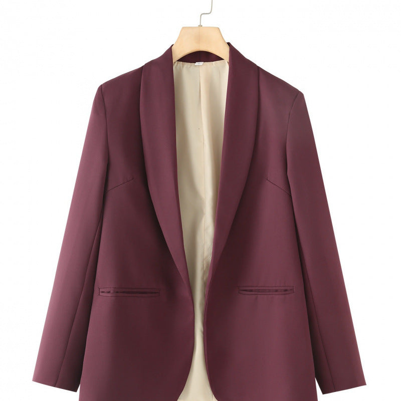 Ladies elegant blazer with unique cut and pockets Lune London