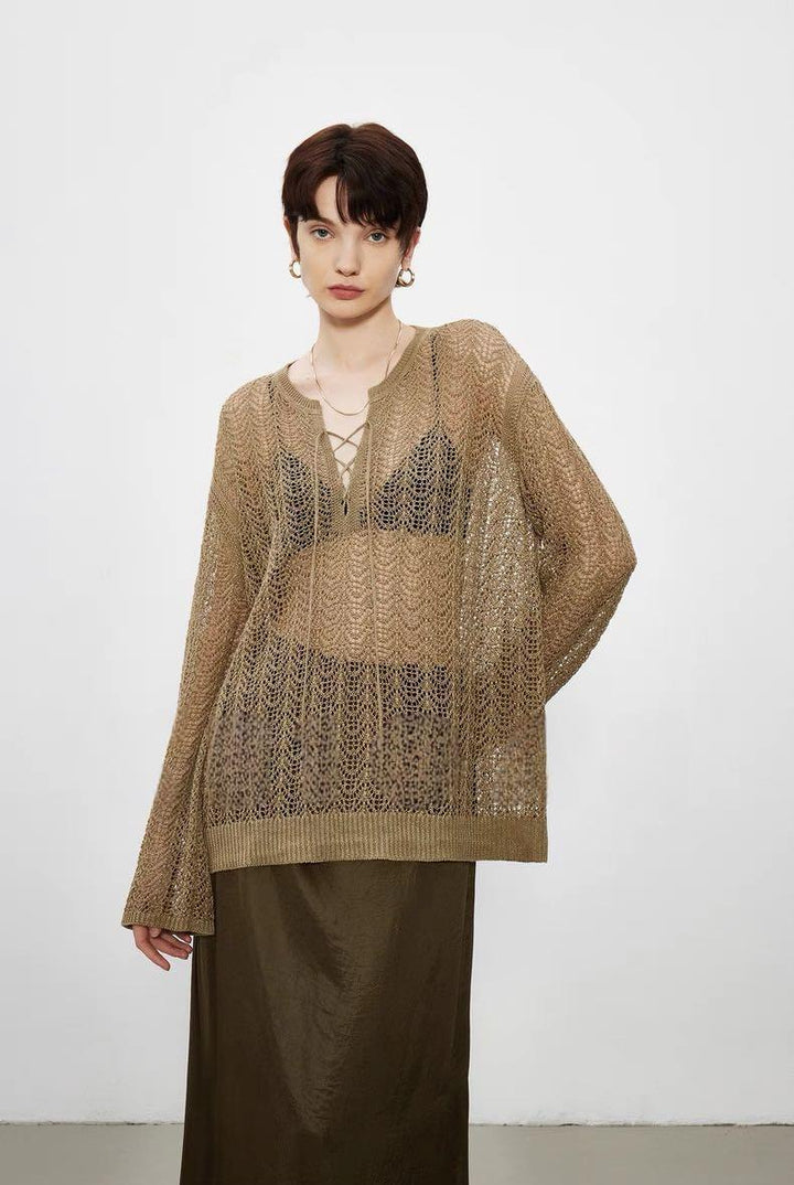 Pull décontracté en tricot aéré pour femmes avec un col sophistiqué Chic & Stil