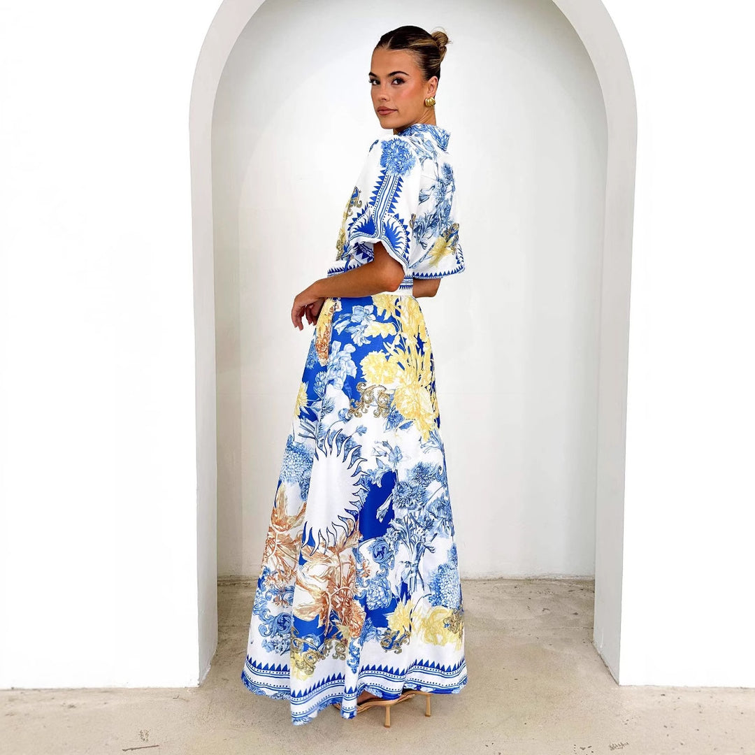 Chic & Stil Women's maxi dress with floral pattern and waistband