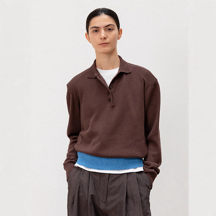 Femme pull en tricot décontracté avec col polo et ourlet contrastant Chic & Stil