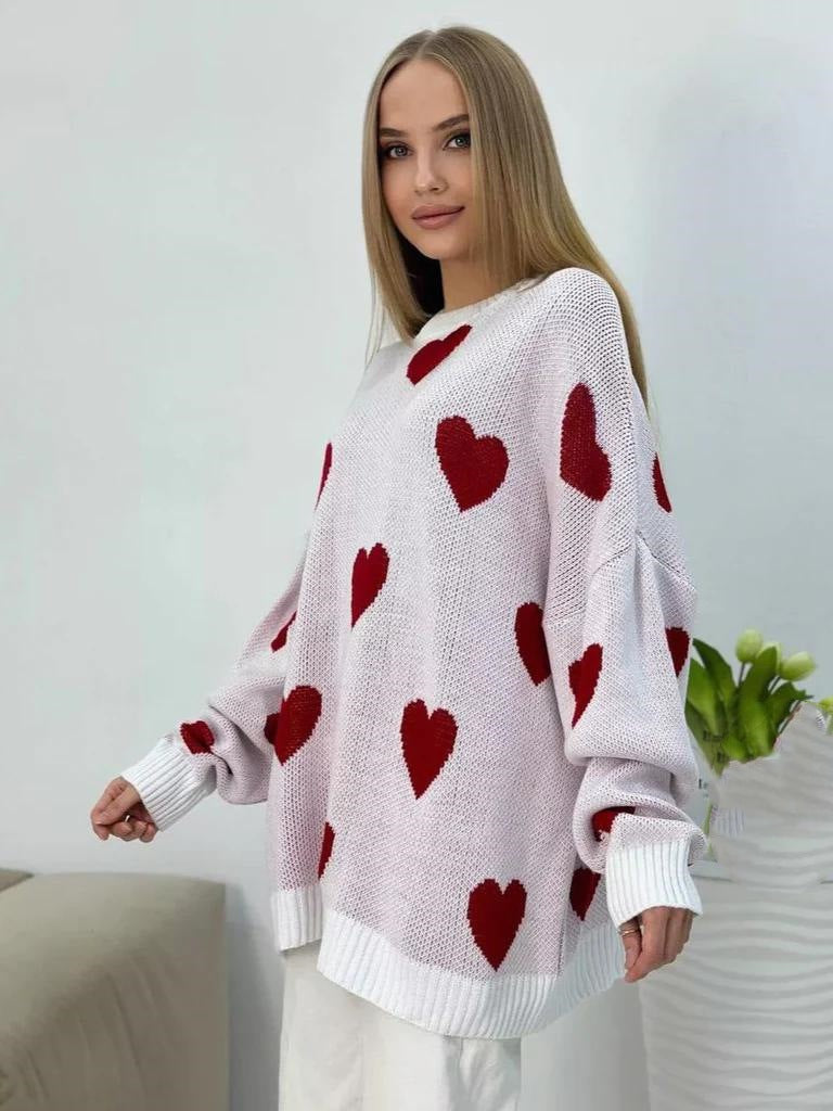 Chunky knit sweater for women with trendy heart pattern and comfortable fit Lune London