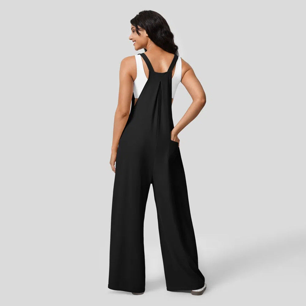 Combinaison décontractée pour femmes avec jambes larges et élégant détail de bouton Chic & Stil