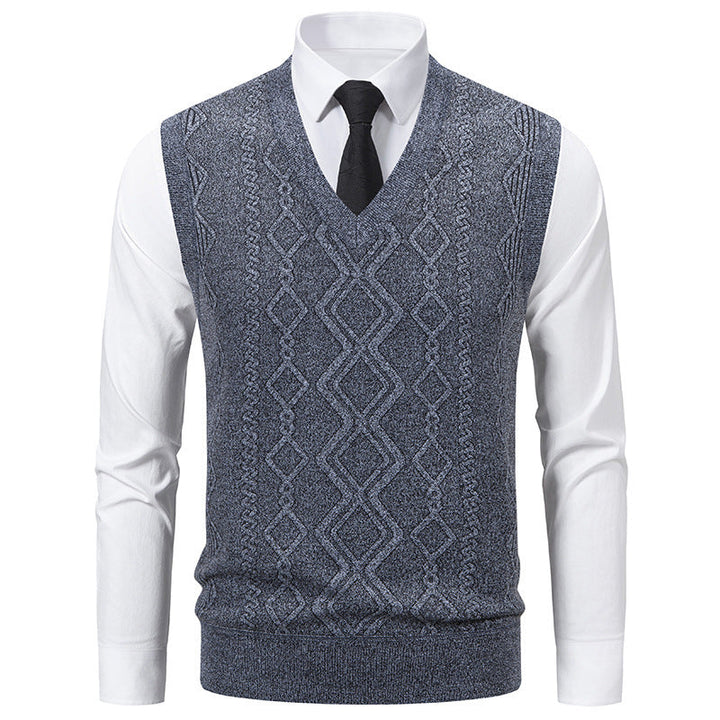 Men's Knit Sweater with V-Neck and Textured Cable Pattern Lune London