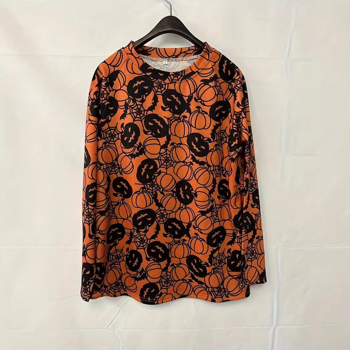 Casual women's sweatshirt with Halloween pattern and comfortable fit Lune London