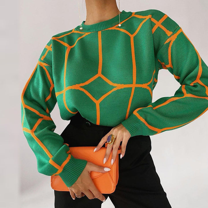 Trendy knitted sweater for women with geometric graphic design and great comfort Lune London