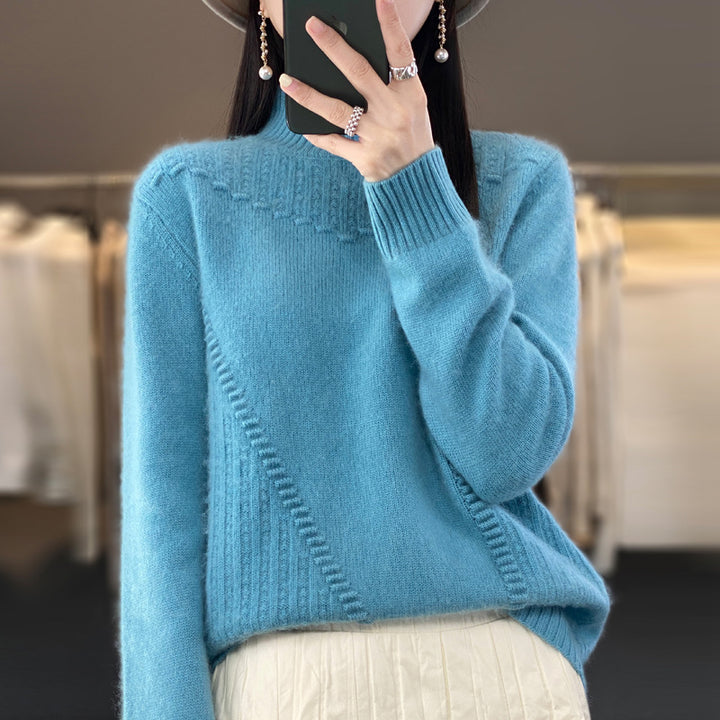 Ladies elegant and comfortable knitted sweater with unique design Chic und Style
