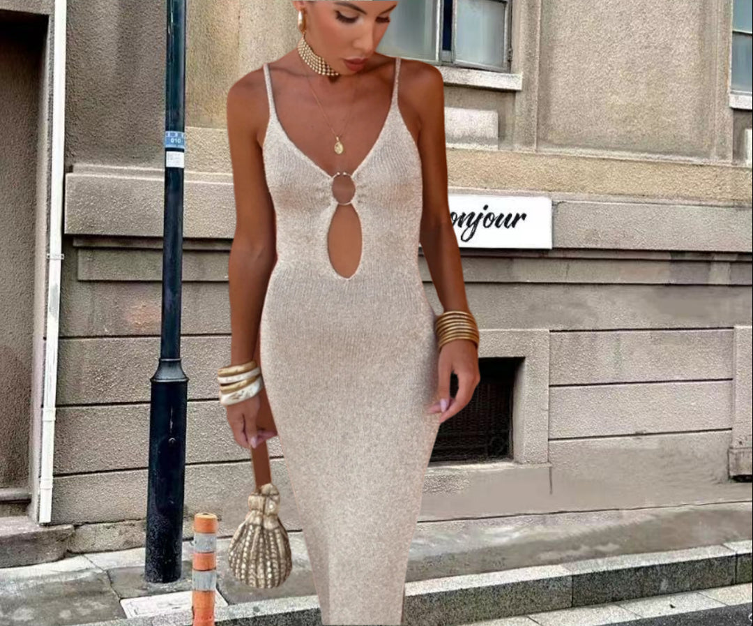 Elegant maxi dress for women with slit detail Lune London