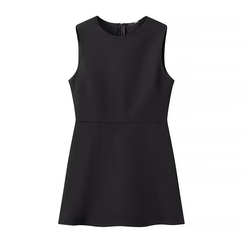 Elegant sleeveless dress for ladies with high collar and flared skirt Lune London