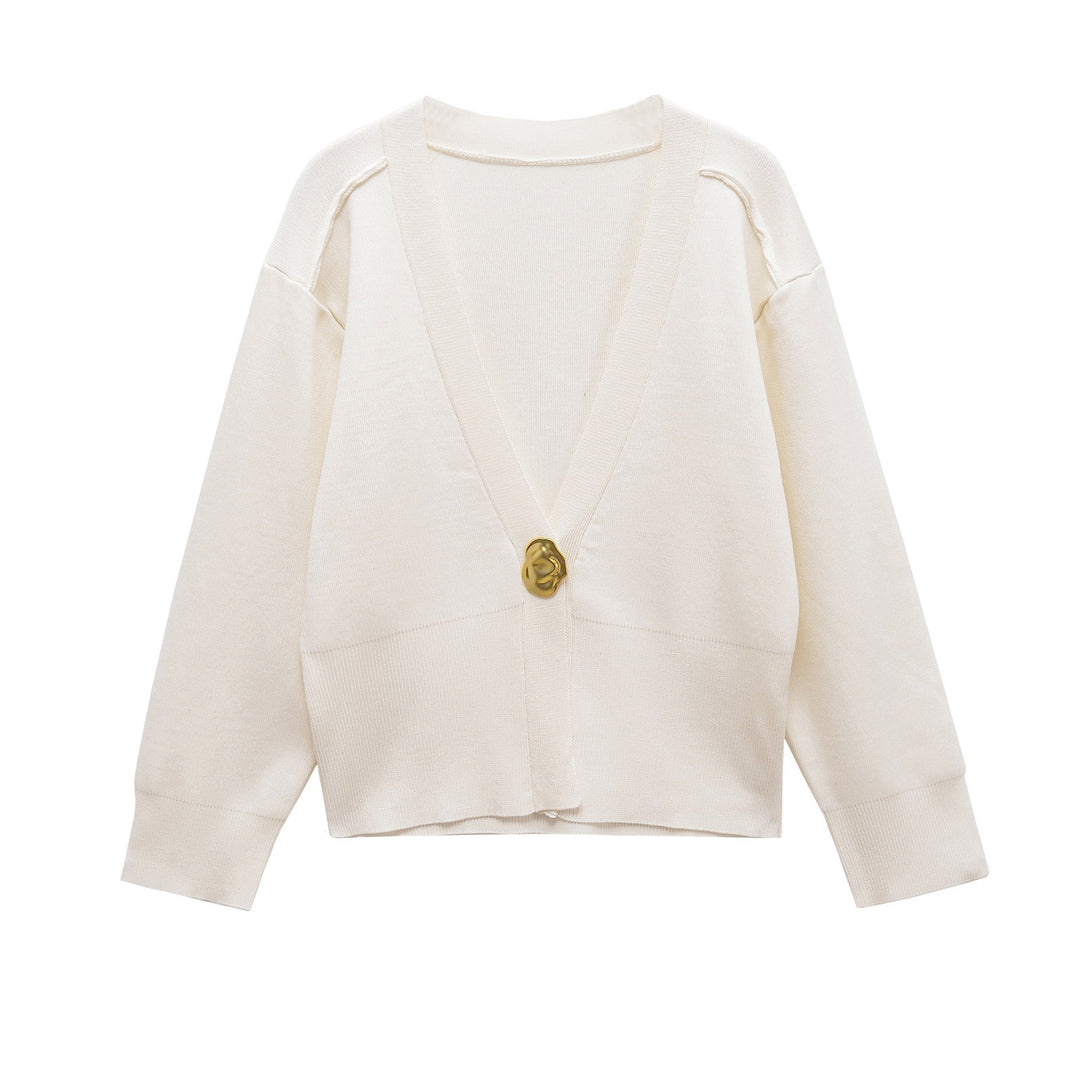 Women casual cardigan with stylish button details Lune London