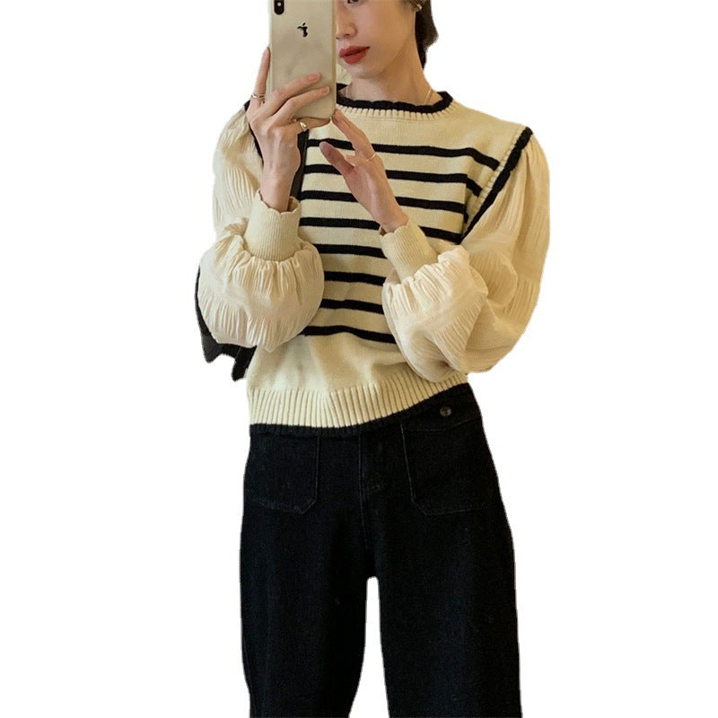 Pull rayé pour femmes avec manches bouffantes et détails côtelés Chic & Stil