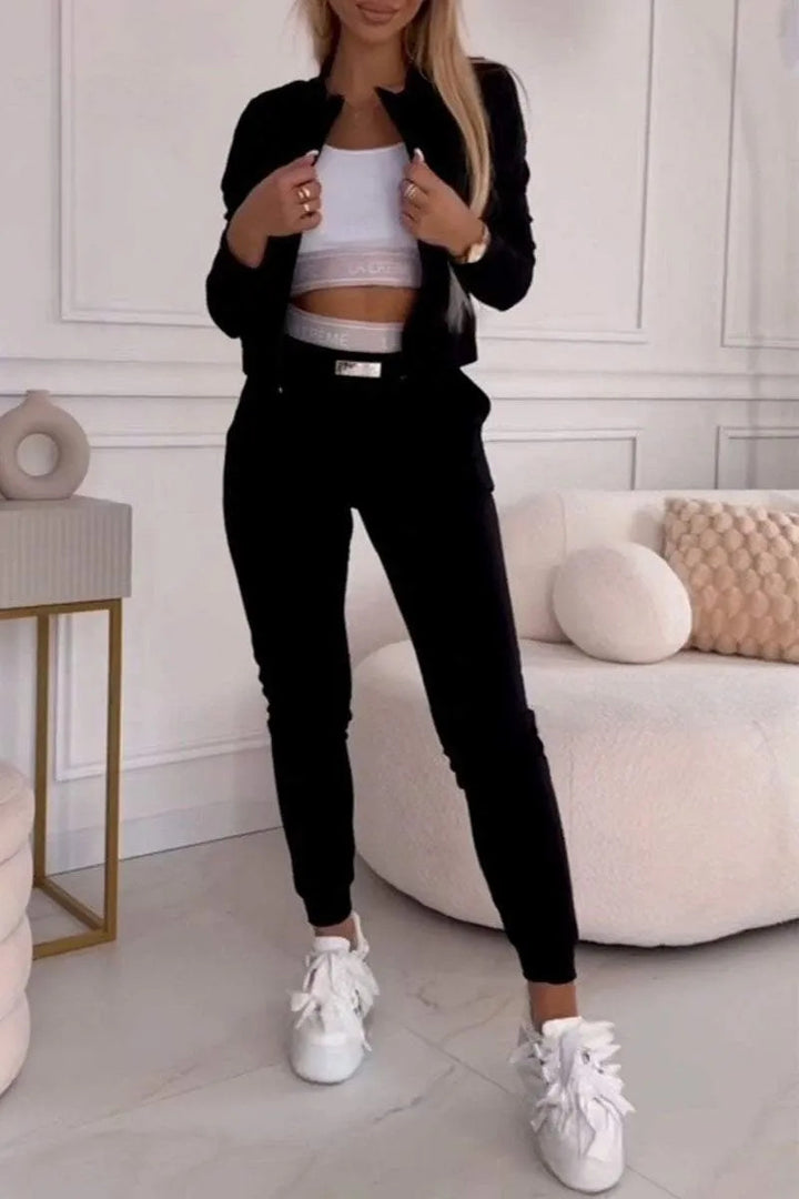 Women's sports sweat outfit with zipper and elastic waistband Lune London