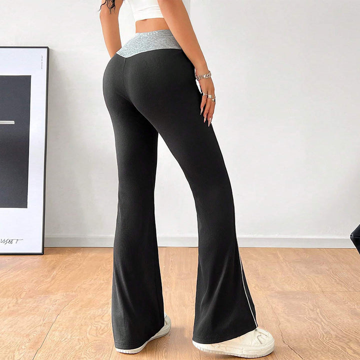Pantalon évasé sportif pour femmes avec taille haute et inserts latéraux contrastés Chic & Stil