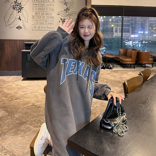 Women’s hoodie dress with fashionable print and side slits Lune London