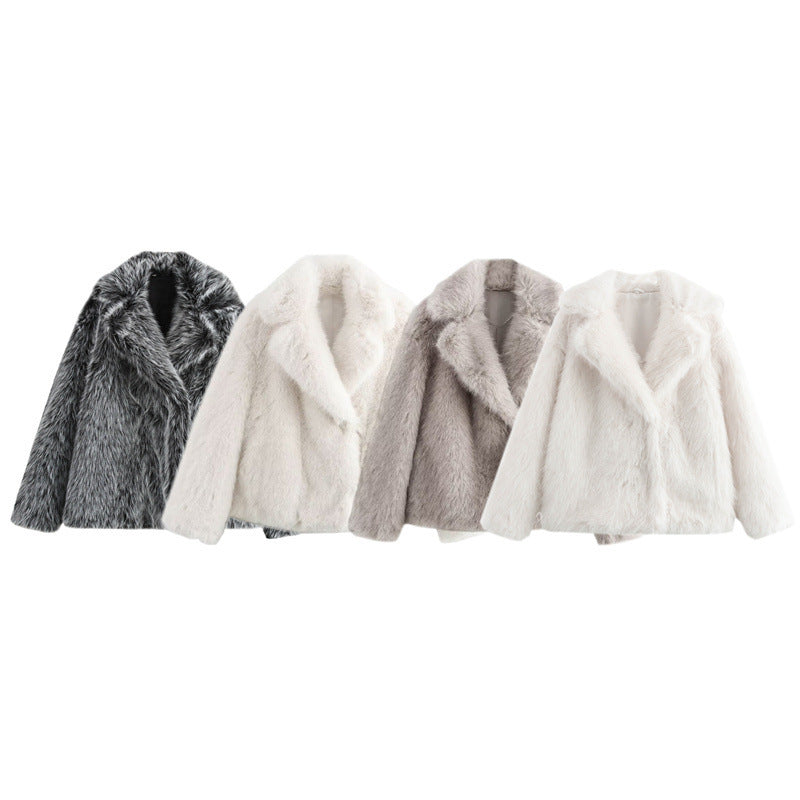 Ladies Cozy Faux Fur Jacket with Elegant Lapel Lune London