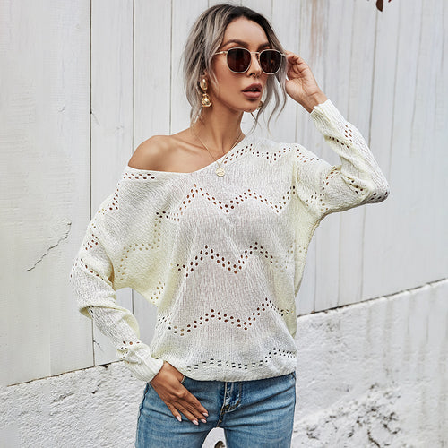 Women casual knit V-neck sweater with airy structure Lune London