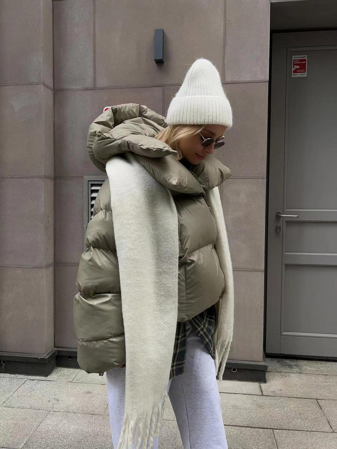 Women's oversized down jacket with high collar and voluminous sleeves Lune London