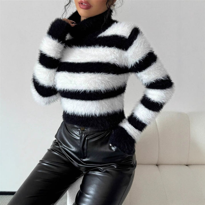 Fashionable knitted sweater for women with a trendy striped design and a high collar Lune London