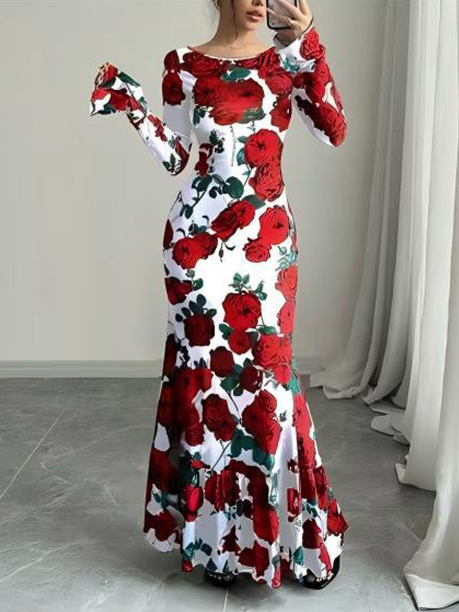 Robe maxi élégante pour femmes avec des détails de volants floraux et des manches longues Chic & Stil