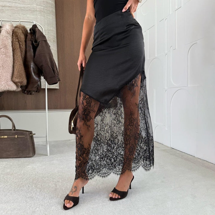 Jupe en dentelle élégante pour femmes avec coupe asymétrique Chic & Stil